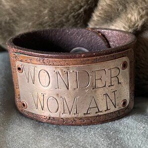Wonder Woman Handmade Leather Metal Crafted Bracelet Brace